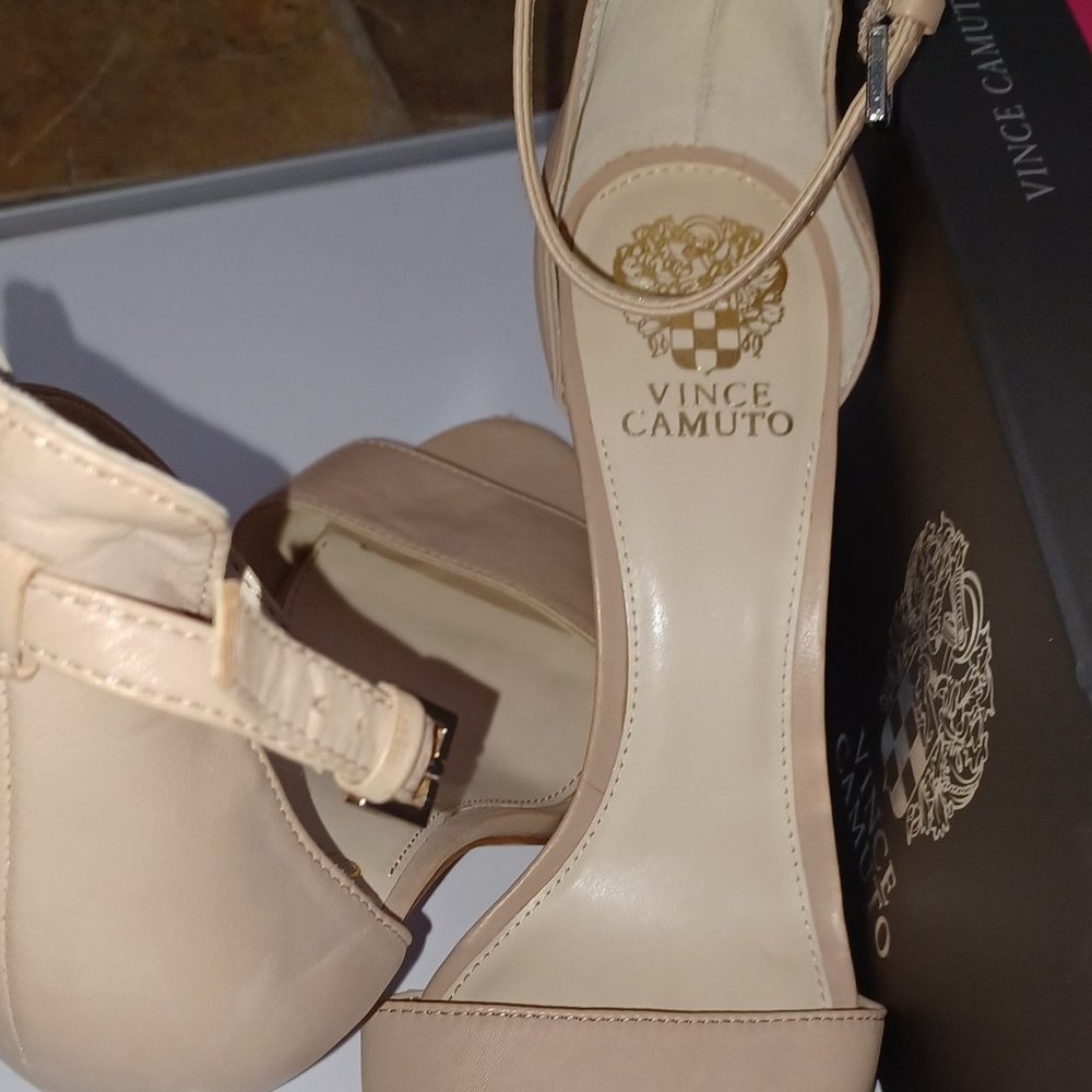 Vince Camuto Nude Beige Heels Ankle Strap Sandals - Picture 2 of 9
